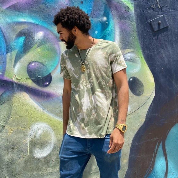 Green distressed tie dye loose fitting t-shirt - Picture 2 of 6